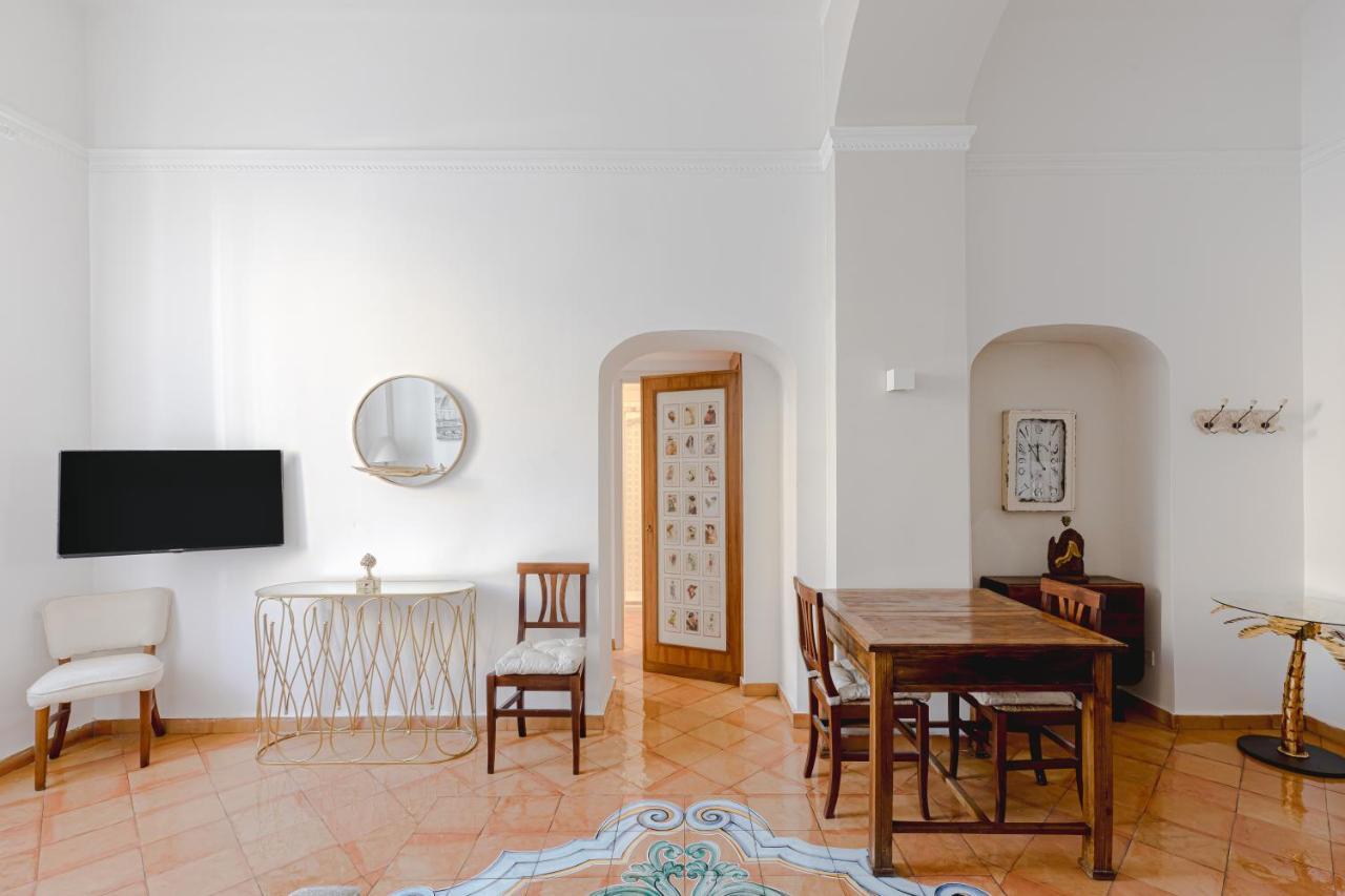 Romantic Apartament 2 Piazza Del Popolo Exterior photo